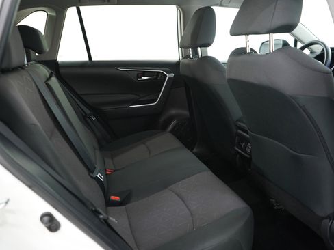 Used 2024 Toyota RAV4 XLE AWD/4WD image 13