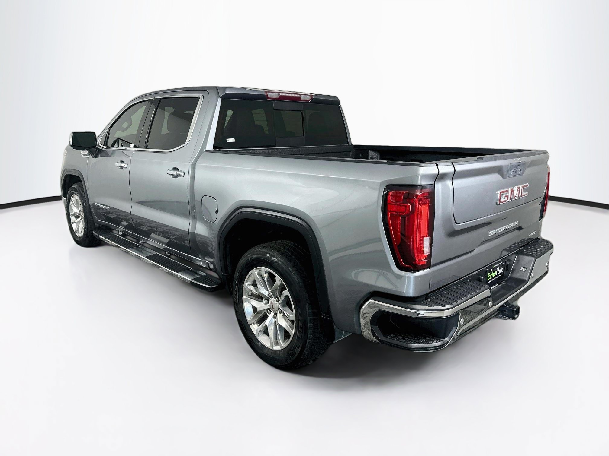 Used 2020 GMC Sierra 1500 SLT RWD image 5