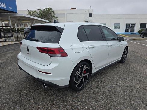 New 2026 Volkswagen GTI SE image 3