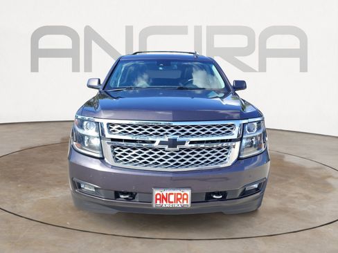 Used 2017 Chevrolet Suburban LT w/ LT Signature Package AWD/4WD image 5