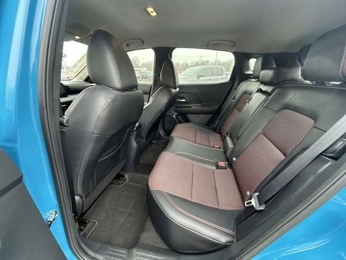 Used 2025 Nissan Kicks SR AWD/4WD image 27