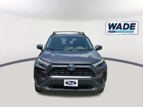Used 2024 Toyota RAV4 LE AWD/4WD image 2