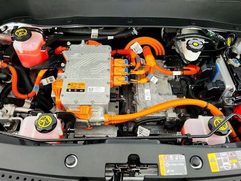 Used 2022 Chevrolet Bolt EUV LT FWD image 23