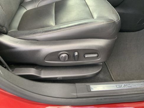 Used 2019 GMC Acadia SLT FWD image 62
