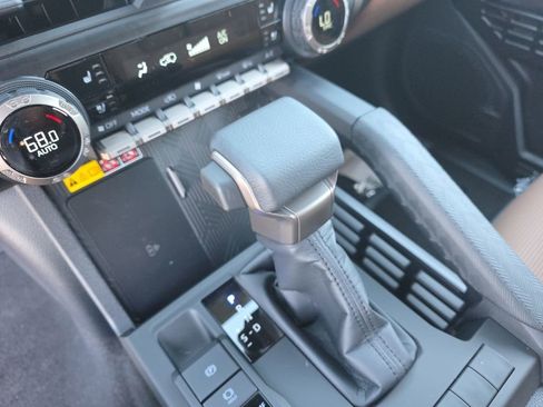 New 2026 Toyota 4Runner Limited AWD/4WD image 23
