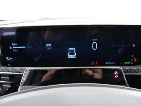 Used 2025 Ford Mustang Mach-E GT image 26