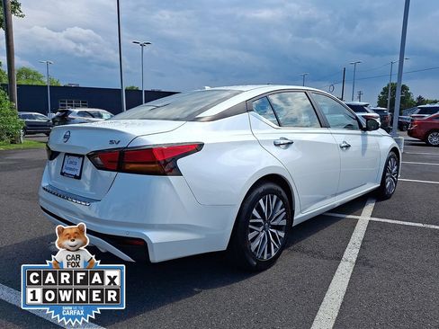 Used 2023 Nissan Altima 2.5 SV FWD image 6