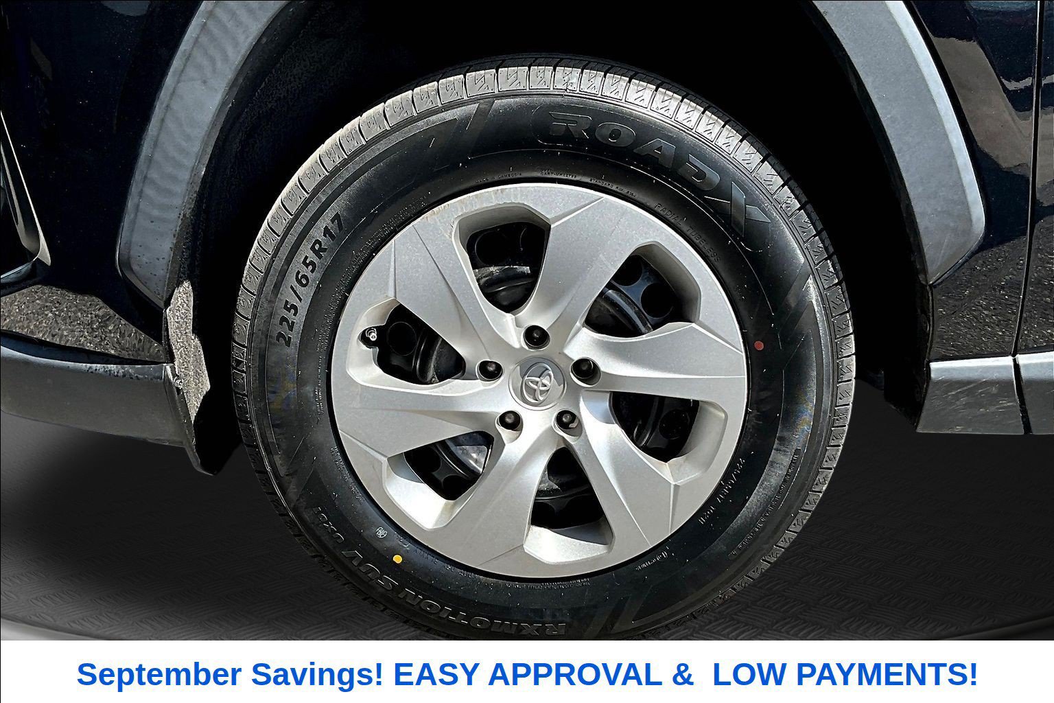 Used 2023 Toyota RAV4 LE AWD/4WD image 31