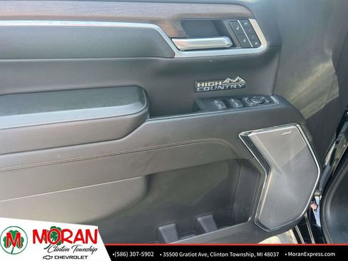 Certified 2023 Chevrolet Silverado 1500 High Country w/ Technology Package AWD/4WD image 14