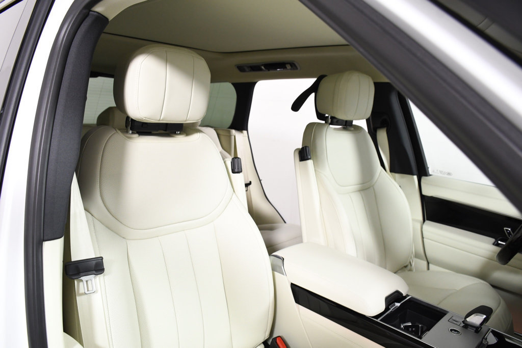 New 2026 Land Rover Range Rover SE AWD/4WD image 19