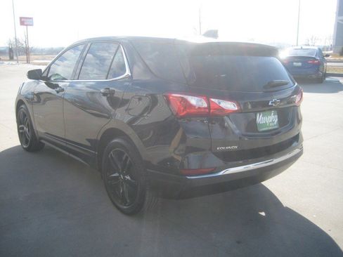 Used 2020 Chevrolet Equinox LT w/ Midnight Edition image 5