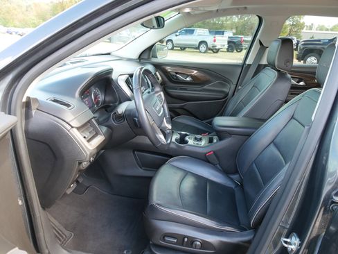 Used 2019 GMC Terrain Denali w/ Advanced Safety Package image 16