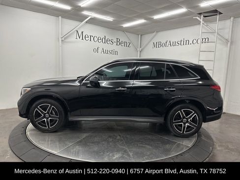 Certified 2026 Mercedes-Benz GLC 300 4MATIC image 4