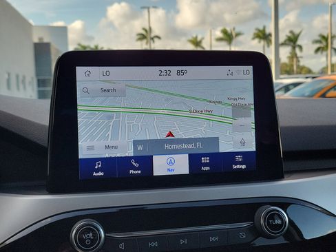 Used 2022 Ford Escape SEL w/ Technology Package image 10