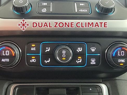 Used 2020 GMC Acadia SLE w/ Driver Convenience Package FWD image 23