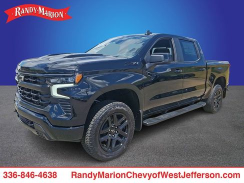 New 2026 Chevrolet Silverado 1500 LT Trail Boss w/ Convenience Package II AWD/4WD image 1
