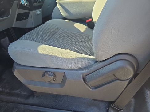 Used 2014 Ford F250 XL w/ Power Equipment Group AWD/4WD image 17
