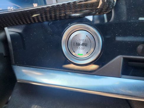 Used 2022 Chevrolet Corvette Stingray Premium Cpe w/ Z51 Performance Package image 26