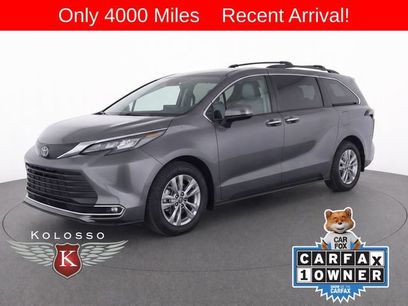 Used 2025 Toyota Sienna XLE w/ XLE Plus Package