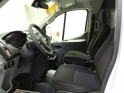Used 2018 Ford Transit 250 130 Low Roof w/ Exterior Upgrade Package image 15