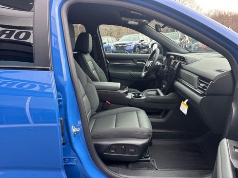 New 2026 GMC Terrain AT4 w/ Convenience Package III image 45