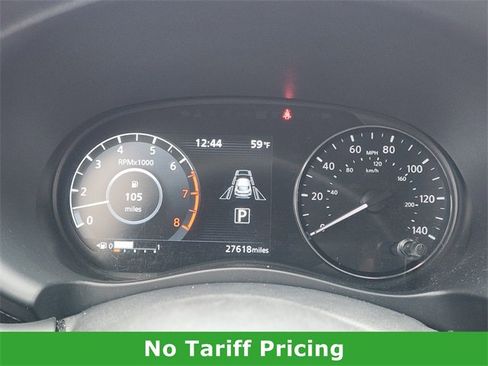 Used 2022 Nissan Kicks SV image 17