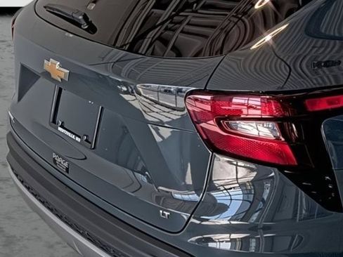 New 2026 Chevrolet Trax LT w/ LT Convenience Package image 13