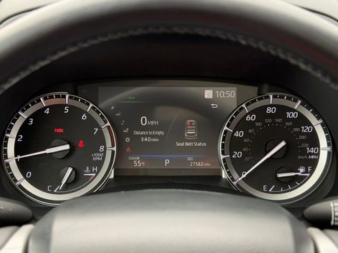 Used 2022 Toyota Highlander XLE AWD/4WD image 18