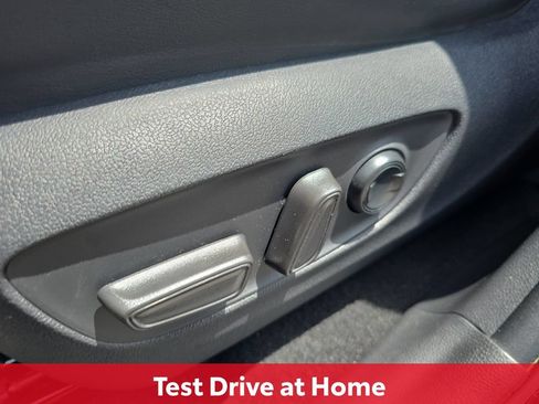 Certified 2022 Toyota RAV4 XLE Premium AWD/4WD image 34