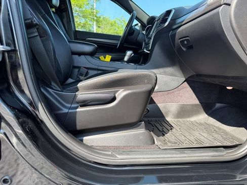 Used 2017 Jeep Grand Cherokee Altitude AWD/4WD image 23