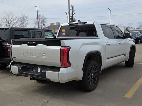 Used 2024 Toyota Tundra Platinum image 3