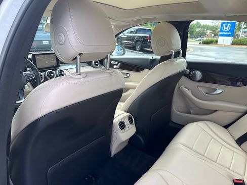Used 2016 Mercedes-Benz C 300 4MATIC Sedan image 22