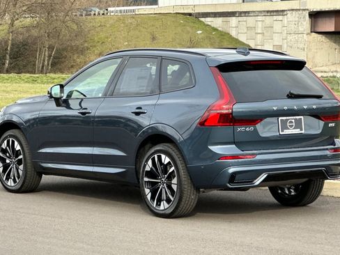 New 2026 Volvo XC60 B5 Plus w/ Protection Package Premier image 5