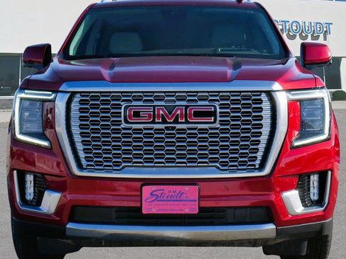 Used 2024 GMC Yukon Denali w/ Max Trailering Package image 14