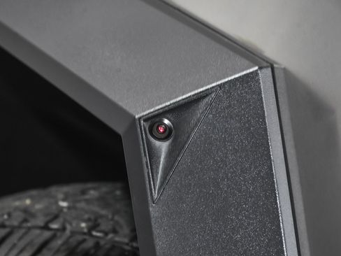 Used 2025 Tesla Cybertruck AWD Crew Cab image 14