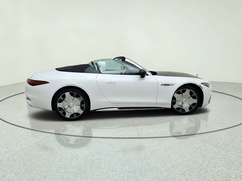 New 2026 Mercedes-Benz Maybach SL 680 image 7