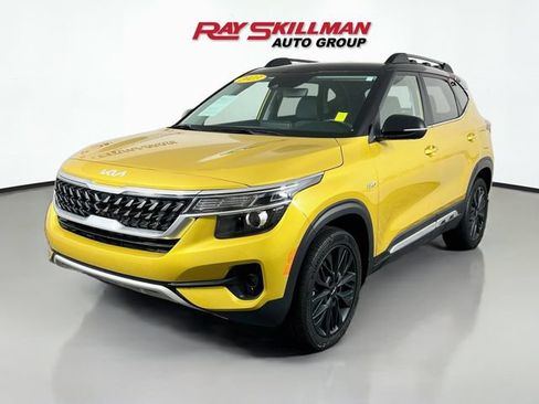 Used 2023 Kia Seltos Nightfall Edition AWD/4WD image 3