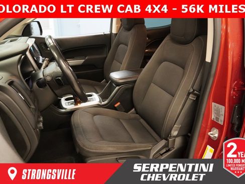 Used 2021 Chevrolet Colorado LT image 3