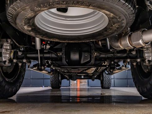 Used 2025 Ford F350 Lariat image 16