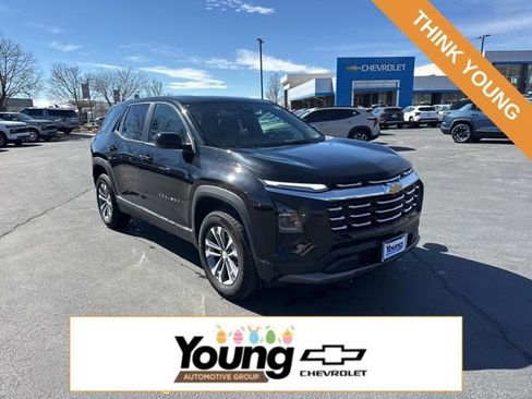 Certified 2025 Chevrolet Equinox LT image 1