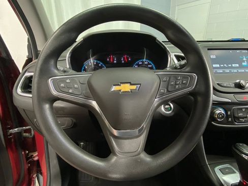 Used 2018 Chevrolet Equinox LT AWD/4WD image 20