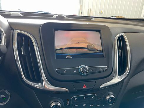 Used 2020 Chevrolet Equinox LT w/ Midnight Edition image 5