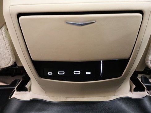 Used 2021 Cadillac Escalade Premium Luxury w/ LPO, Illumination Package AWD/4WD image 66