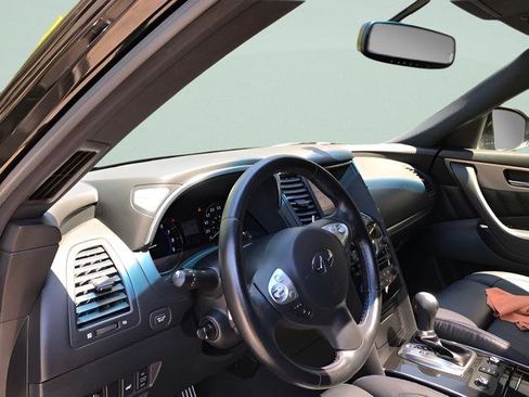 Used 2016 INFINITI QX70 AWD w/ Premium Package image 19