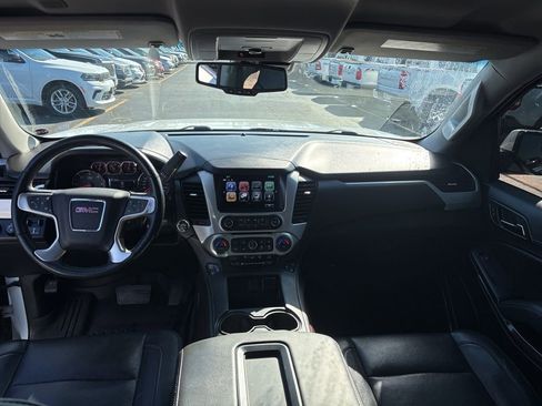 Used 2019 GMC Yukon SLT w/ HD Trailering Package image 15