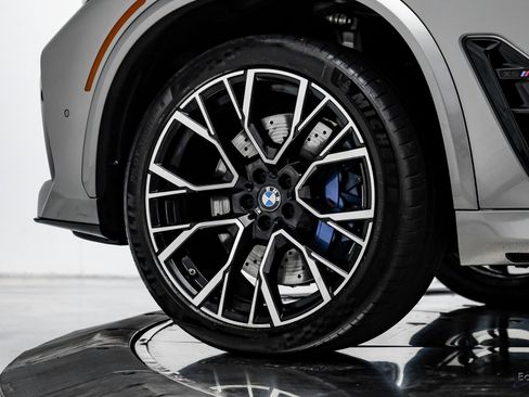 Used 2022 BMW X5 M w/ Competition Package 2 image 90
