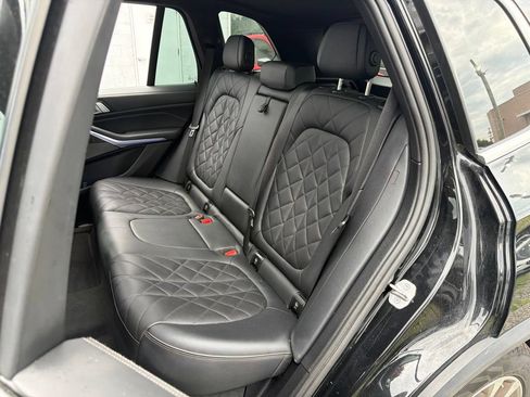 Used 2024 BMW X5 xDrive40i w/ Premium Package AWD/4WD image 19