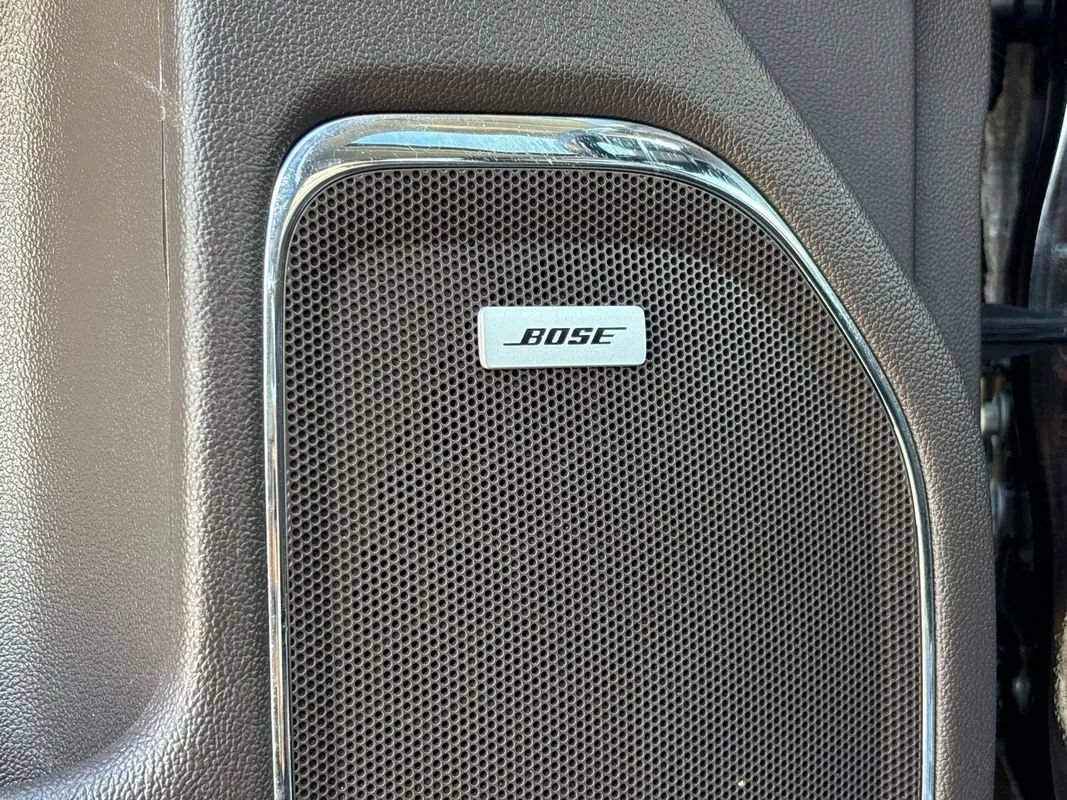 Used 2015 Chevrolet Silverado 2500 High Country w/ Duramax Plus Package AWD/4WD image 18
