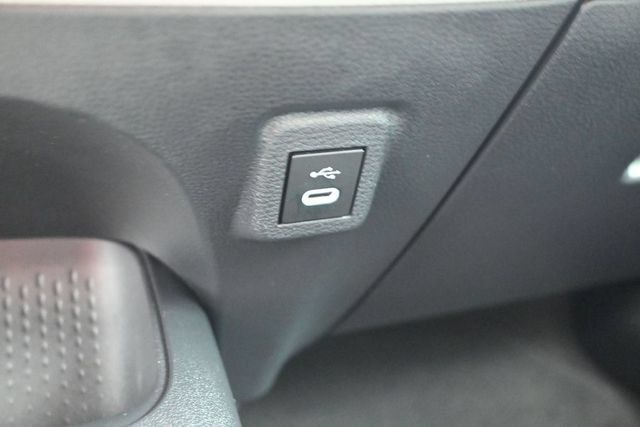 Used 2025 Toyota Corolla LE FWD image 25