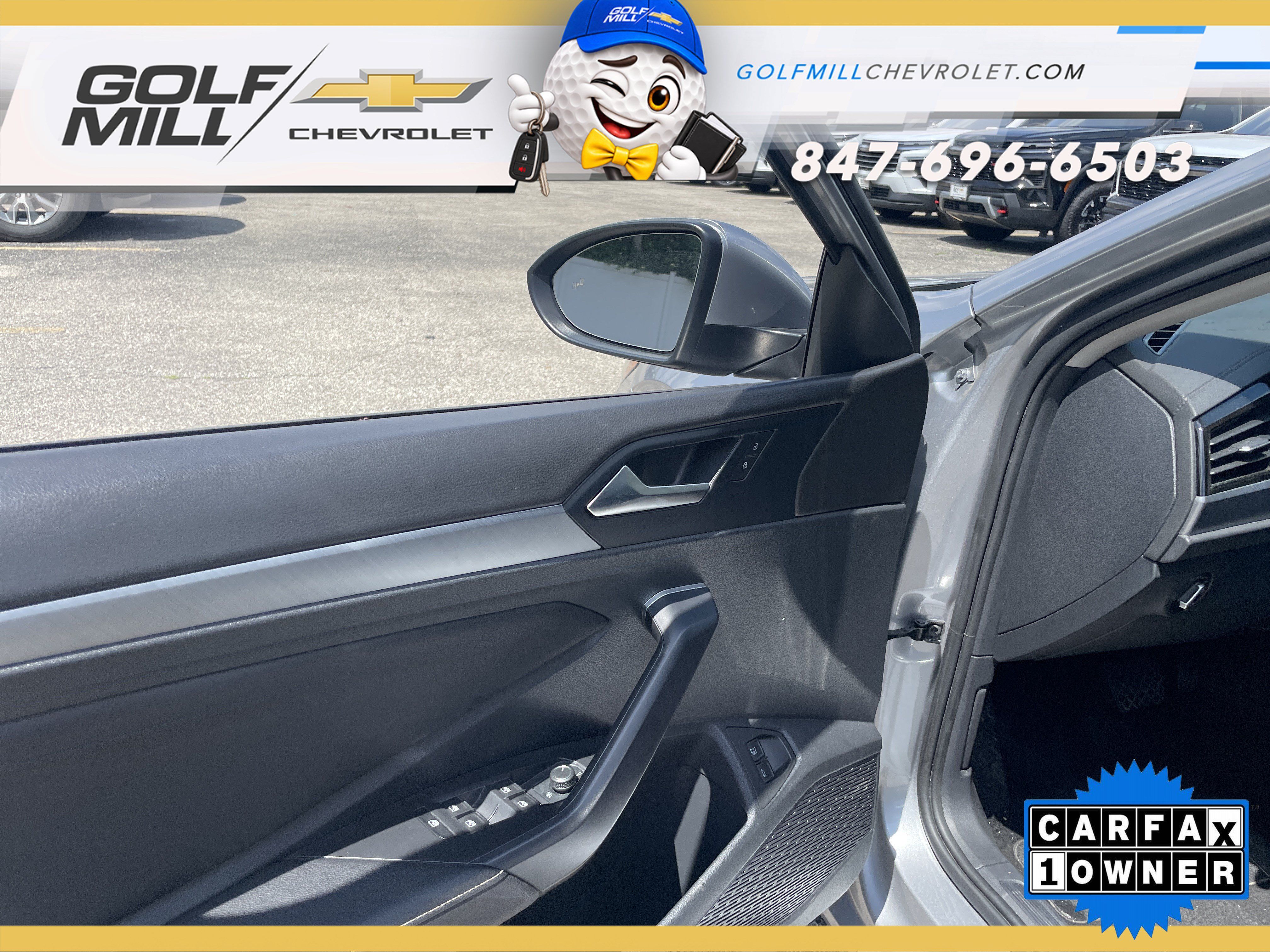 Used 2024 Volkswagen Jetta SE FWD image 14